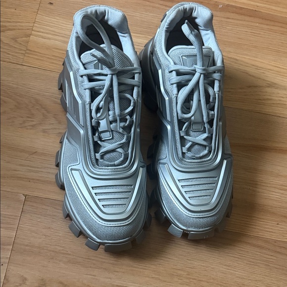 Prada Silver Gray Mens Chunky Sole Sneakers - Picture 2 of 7